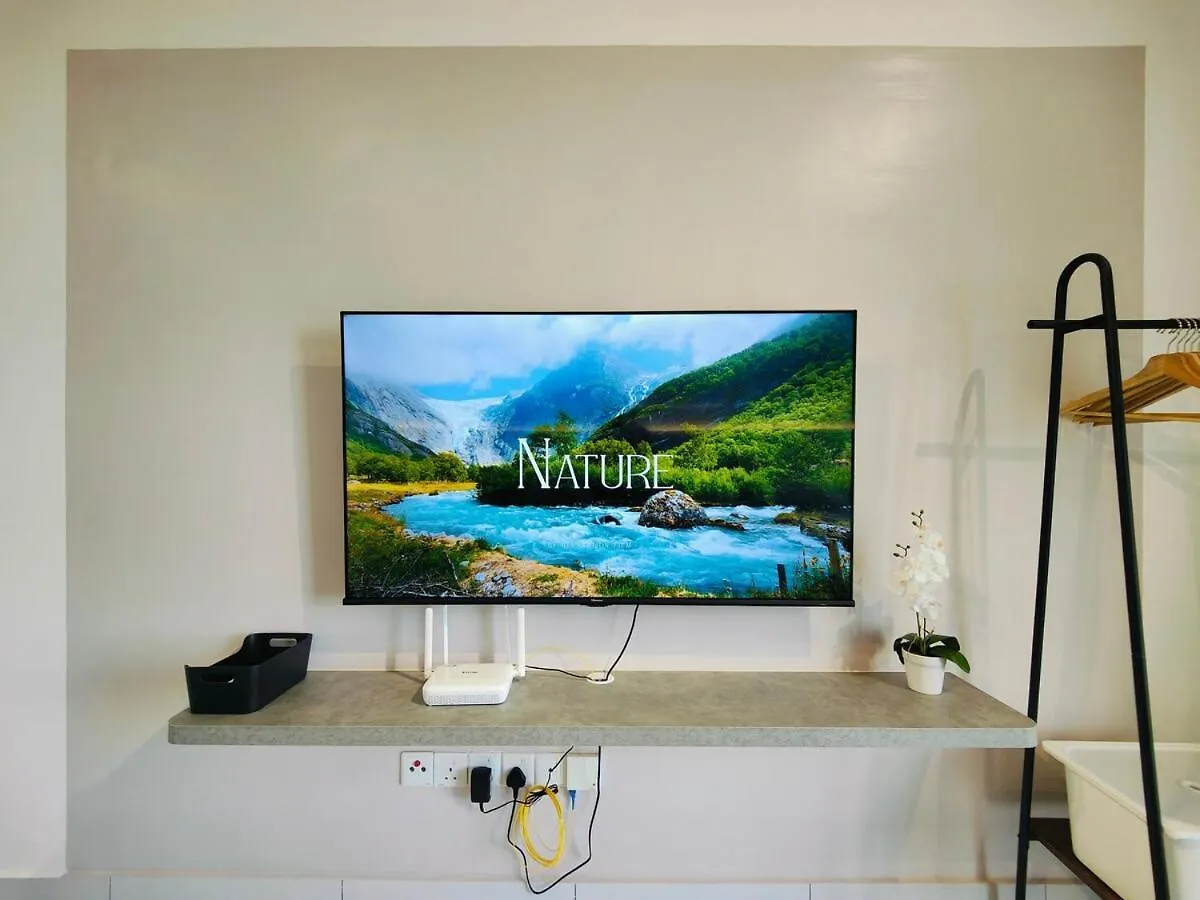 Sky Trees 22-B 4Pax, Bukit Indah, Aeon, Legoland, Netflix Daire Johor Bahru Malezya
